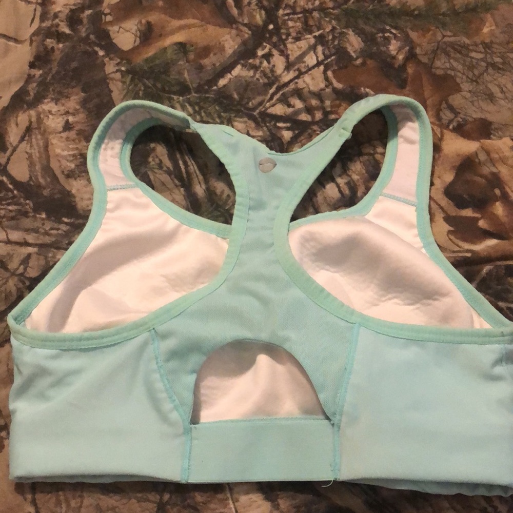 Sports bra - Picture 2 of 4